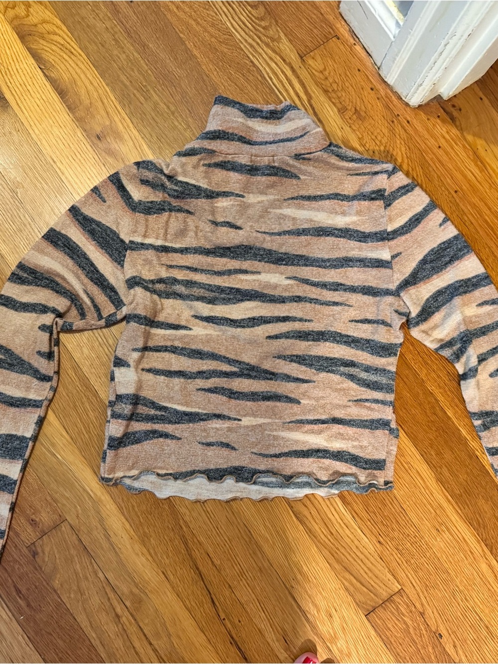 love, Fire leopard tiger crop top